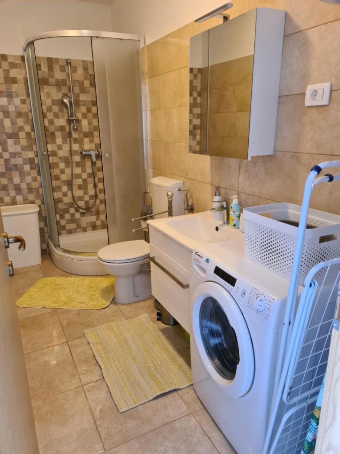 Apartman Luka Banjole Exterior foto